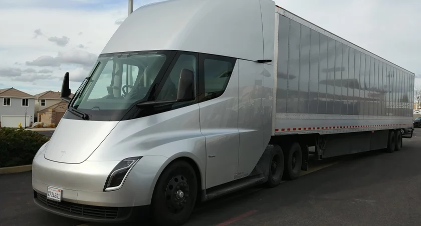 Zdjęcie: Ciężarówka Tesla Semi/Wikipedia