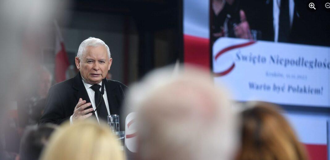 Polityka, Jarosław Kaczyński ukarany! - zdjęcie, fotografia