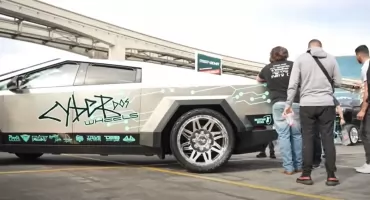 Niesamowite! Ten Cybertruck w końcu naprawdę działa, zobacz film.